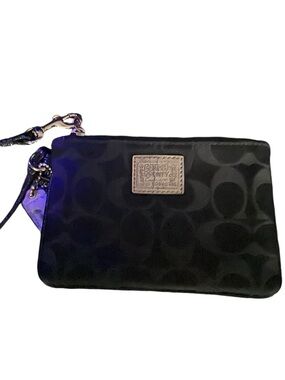Coach Black Signature Wristlet Clutch - Black